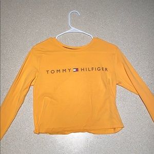 Cropped Yellow Tommy Hilfiger Shirt